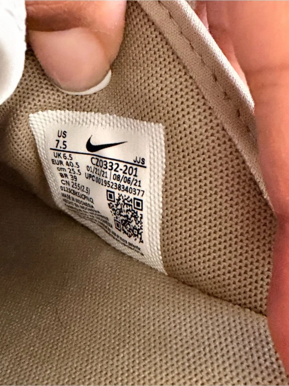 Nike Offline 2.0 Beige Slides Sandals
